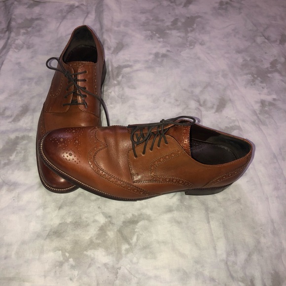 Cole Haan Wing-Tipped Lace Up Shoes - Picture 8 of 8